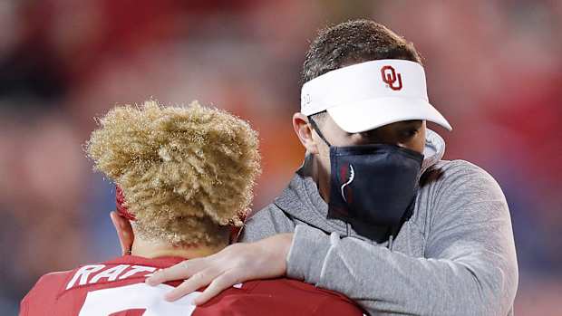 Ty Russell - OU Athletics - Spencer_Rattler_Lincoln_RileyOklahoma_OklahomaState_112120